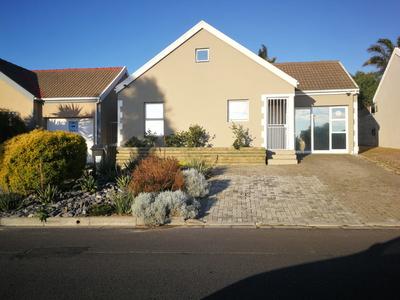 House For Sale in Protea Heights, Brackenfell