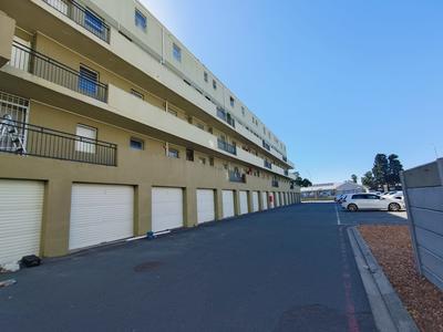 Apartment / Flat For Sale in Parow Central, Parow